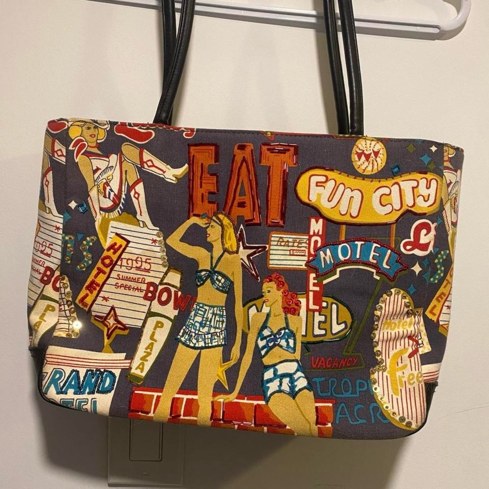 Fun City Graphic sholder Bag